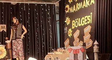 Babaeski Cumhuriyet İlkokulu'nda Marmara Bölgesi Tanıtım Etkinliği Düzenlendi