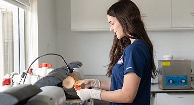 Diş Teknisyenliği: Sağlık Alanındaki Önemli Bir Meslek