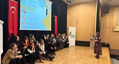 Edirne’de ‘Eğitimde Yenilik Buluşmaları: Öğretmenlerle Dönüşüm’ sempozyumu düzenlendi