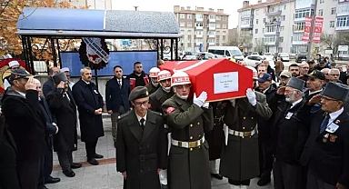 Edirne'de vefat eden Kıbrıs gazisi, son yolculuğuna uğurlandı