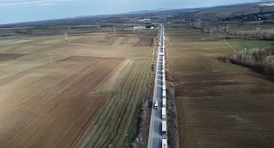 Hamzabeyli Sınır Kapısı'nda 31 kilometre TIR kuyruğu