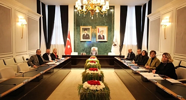 Kırklareli Valiliği'nde İl Encümeni Toplantısı Gerçekleşti