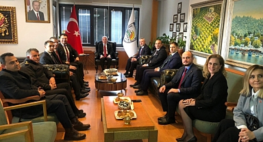 Kırklareli Valisi Uğur Turan ve AK Parti Milletvekili Ahmet Gökhan Sarıçam, Başkan Yayla’yı Ziyaret Etti