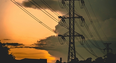 Kurudere Köyü’nde 6 Saatlik Elektrik Kesintisi