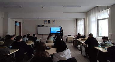 Lüleburgaz’da Güvenli Yarınlara Projesi: Öğrencilere Dijital Güvenlik Eğitimi