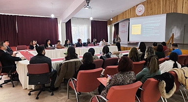 Otizm Spektrum Bozukluğu Olan Çocukların Ebeveynlerine ‘Stresle Baş Etme’ Eğitimi