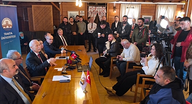 REKTÖR PROF. DR. MUSTAFA HATİPLER'DEN BASIN TOPLANTISI