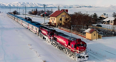 TURİSTİK DOĞU EKSPRESİ YOLA ÇIKIYOR