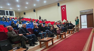“UZUNKÖPRÜ'DE STRES VE STRESLE BAŞA ÇIKMA YÖNTEMLERİ” KONFERANSI