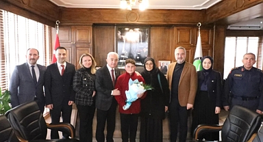 Vali Uğur Turan'dan Şehit Ailesine Ziyaret ve Taziye