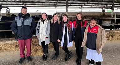 Vize'de Farkındalık Günü Kapsamında Öğrenciler Veteriner Hekim Oldu