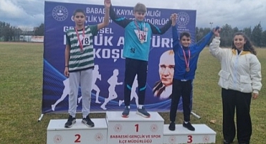 Yağız Erkene Büyük Atatürk Koşusu’nda Babaeski İkincisi Oldu