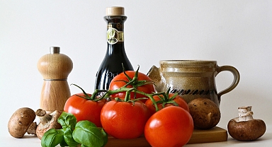 Yılbaşı Hazırlıkları Başlasın: Evde Formda Kalmanın 8 Etkili Yolu