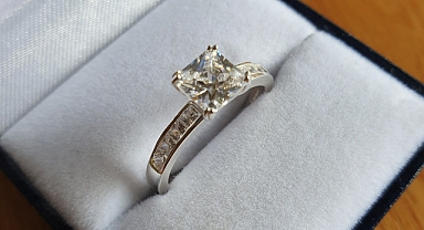 4 Ocak 2025 Güncel Altın Fiyatları: Çeyrek, Gram ve Cumhuriyet Altını Ne Kadar?