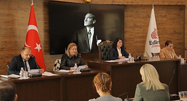 BAŞKAN GENCAN AKIN: “YASAL SÜREÇ TAMAMLANANA KADAR BELEDİYEYE AİT TÜM OTOPARKLAR ÜCRETSİZ”