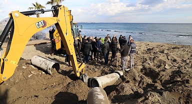 Başkan Yüceer, Altınova Halk Plajı'nda Çalışmaları İnceledi