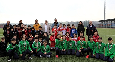 Çerkezköy Belediyesi’nin Düzenlediği Sömestir Futbol Turnuvası Tamamlandı