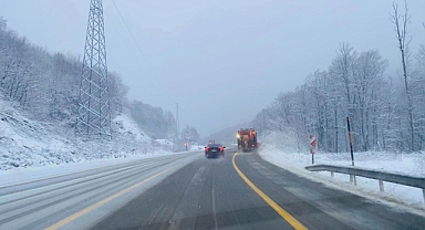 Demirköy Belediye Başkanı'ndan Sürücülere Kar Yağışı Uyarısı