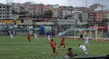 Edirnespor'da teknik direktör ve futbolcular sözleşmelerini feshetti