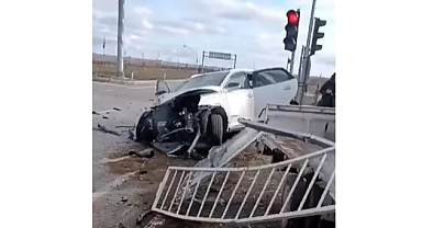 Kırklareli'de otomobille kamyonet çarpıştı; 1 ölü, 6 yaralı