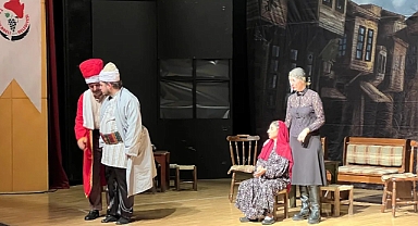 Kırklareli Tiyatro Topluluğu’ndan 