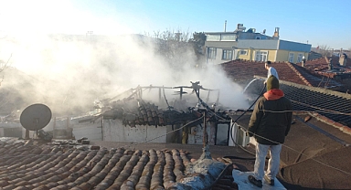 Kıyıköy’de Sabah Saatlerinde Çıkan Yangın Kontrol Altına Alındı