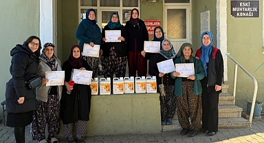 Lüleburgaz Ertuğrul Köyündeki Kadınlar Sertifikalarını Aldı