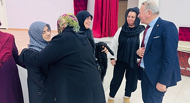 Umre Yolcuları İçin Üsküp Belediyesi'nden Anlamlı Program