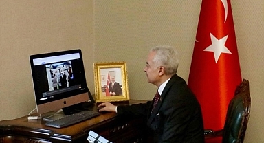 Vali Uğur Turan, Anadolu Ajansı’nın Yılın Kareleri Oylamasına Katıldı