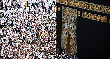 Vali Uğur Turan'dan Regaip Kandili ve Üç Aylar Mesajı