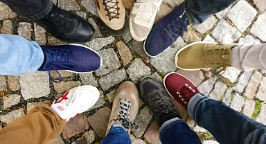 Ayakkabı Alırken Dikkat Edilmesi Gerekenler: Doğru Seçim İçin Püf Noktalar