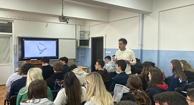 Babaeski'de 12. Sınıf Öğrencilerine Üniversite Tanıtım Semineri Düzenlendi