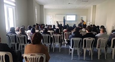 Babaeski'de 'Fermuar Sistemi ile Yaşama Yol Ver' Kampanyası