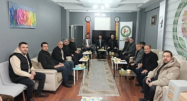 Başkan Derya Bulut, Malatyalılar Derneğini Ziyaret Ederek Depremi Andı