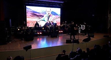 BÜYÜKŞEHİRDEN UNUTULMAZ BİR GECE: NEŞET ERTAŞ'A SAYGI KONSERİ