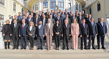 CHP’Lİ BELEDİYE BAŞKANLARI EDİRNE’DE BULUŞTU; ÇİFTÇİLERİN SESİ EDİRNE’DEN YÜKSELDİ