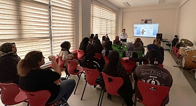 Kadın Kursiyerlere Sağlık Eğitimi Verildi