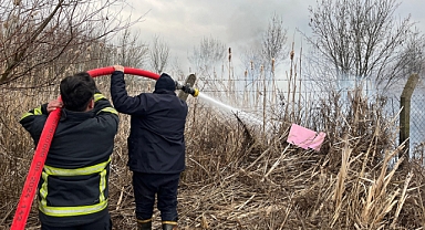 Kavaklı Beldesi’nde Yangın Kontrol Altına Alındı