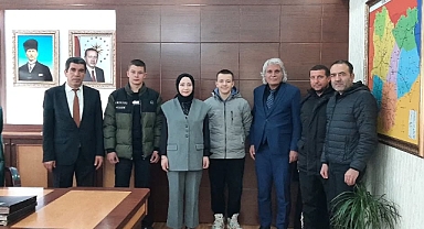 Pınarhisar Mesleki ve Teknik Anadolu Lisesi Öğrencilerinden Bilek Güreşi Şampiyonluğu