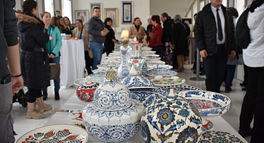 Sanatseverler Çini Sergisinde Buluştu
