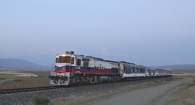 TAHRAN-VAN TREN BİLETLERİ SATIŞA ÇIKIYOR