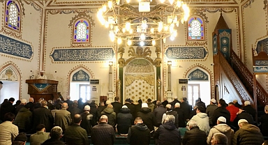 Vali Turan, Merhume Özden Gözgör’ün Ruhuna Mevlid-i Şerif Okutulmasına Katıldı