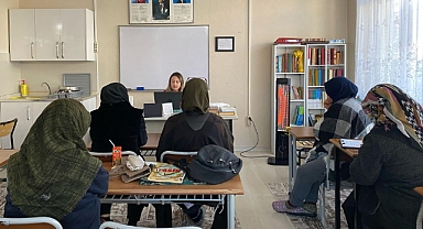Vize Sosyal Hizmet Merkezi'nden Önemli Eğitim Programı