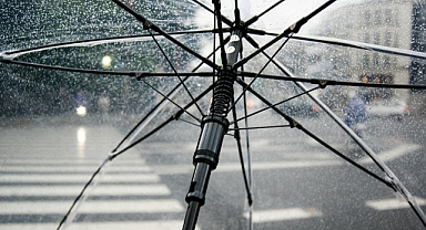 Yağmur Geliyor: Şemsiyenizi Unutmayın!