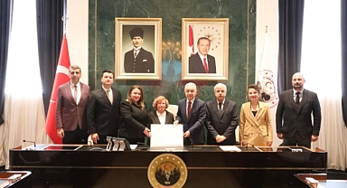 16 Derslikli Kazım Şen Ortaokulu Protokolü İmzalandı