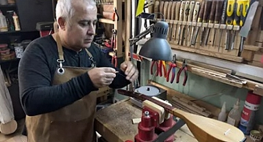 3 telli saz ustası, enstrümanı gelecek kuşaklara aktarmak için çırak bulamıyor