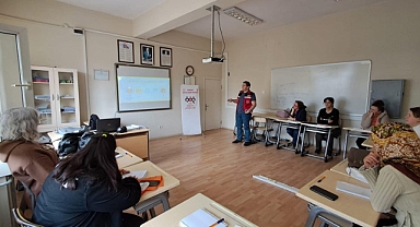 Babaeski’de Ebeveynlere Yönelik Çocuk Yetiştirme Eğitimi Düzenlendi