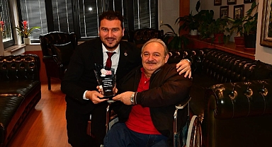 Babaeski’de Geri Dönüşüm Sanatı: Melih Akın’ın Eserleri Büyük İlgi Görüyor