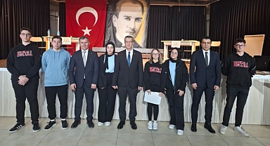 Babaeski'de Liseler Arası Münazara Heyecanı