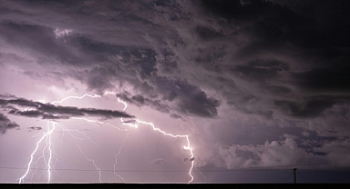 Babaeski’de Yarına Dikkat: Gökgürültülü Sağanak Yağış Bekleniyor!